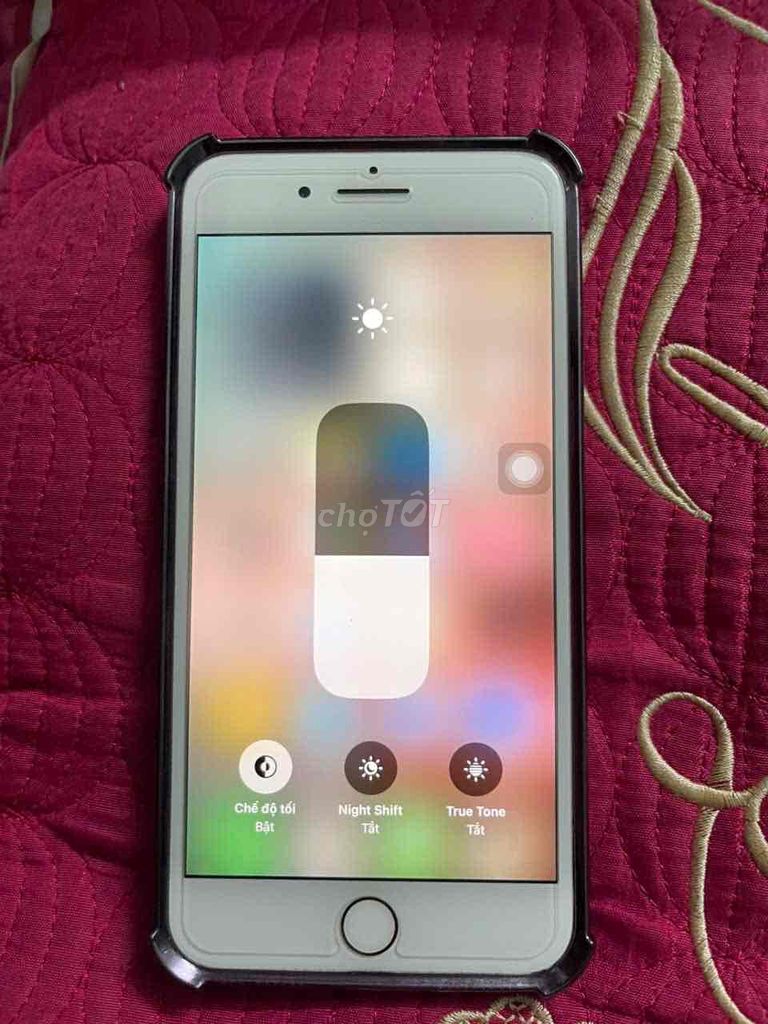 Apple iPhone 8 Plus 64GB Trắng Đã dùng. Mua bán Điện thoại tại Huyện Hoài Đức Hà Nội được đăng bởi Phongvu86 hình 1