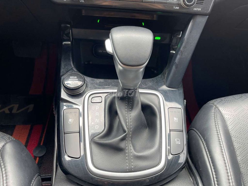 Kia Seltos 2024 Premium 1.5 L,màu vàng, 39.000 km. Mua bán Ô tô tại Quận Bình Tân Tp Hồ Chí Minh được đăng bởi Son Do hình 10