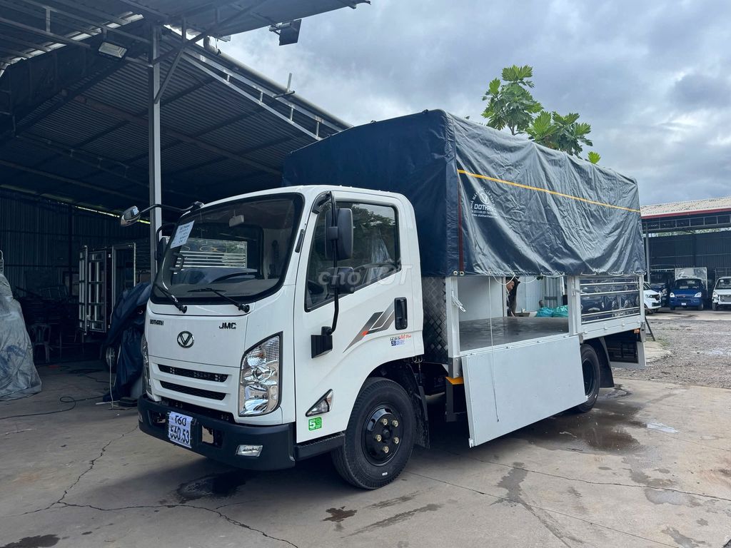 XE TẢI 3 TẤN 5 ĐÔ THÀNH IZ65M. TRẢ TRƯỚC 60 TRIỆU. Mua bán Xe tải, xe ben tại Quận Bình Thuỷ Cần Thơ được đăng bởi ĐẠI LÝ XE TẢI GIÁ TỐT MIỀN TÂY hình 3