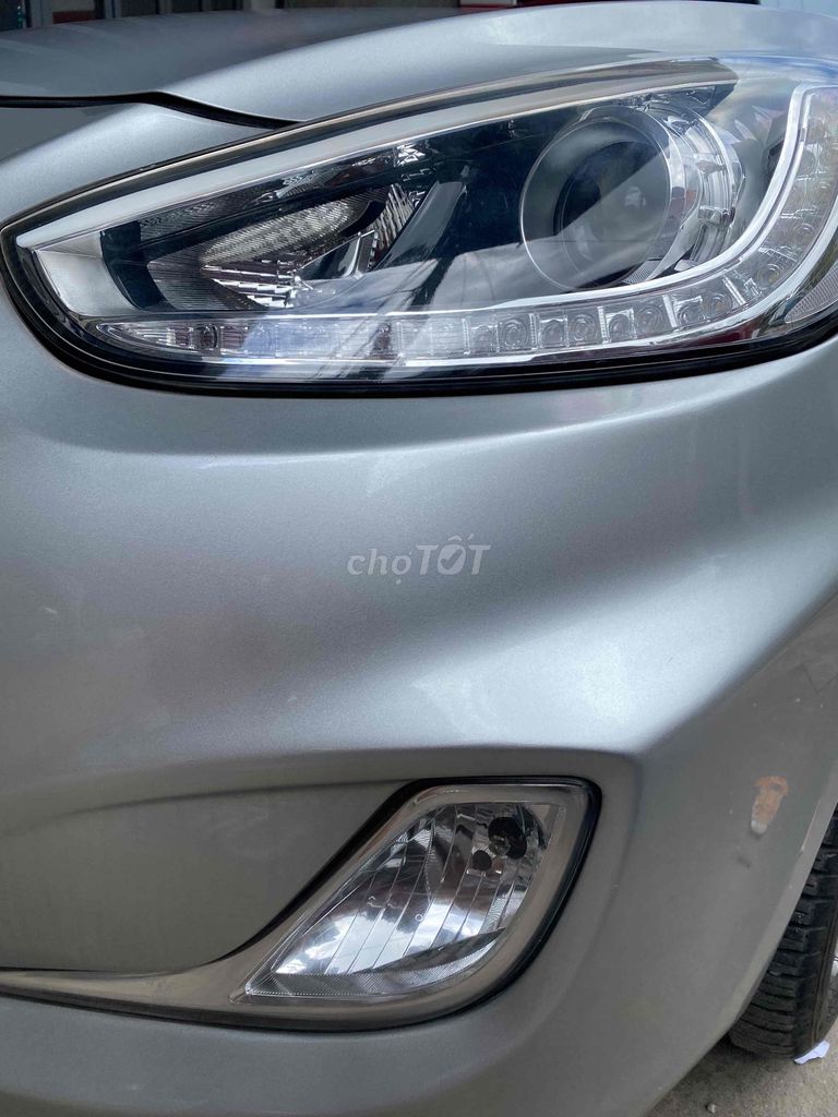 Hyundai Accent 2013 1.4 AT - 82000 km. Mua bán Ô tô tại Huyện Tây Hòa Phú Yên được đăng bởi lê thành chúng hình 18