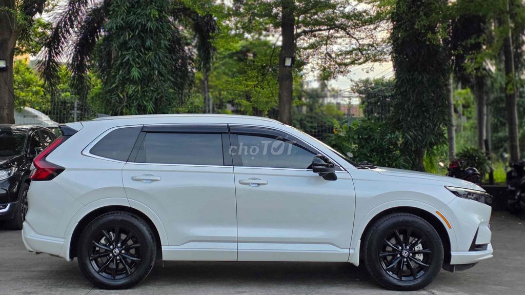 Honda CR V 2024 e:HEV RS - 9000 km. Mua bán Ô tô tại Thành phố Biên Hòa Đồng Nai được đăng bởi Huy Dung hình 3