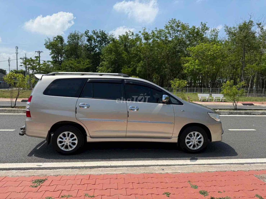Innova 2014 bản G số tự động xe chất. Mua bán Ô tô tại Huyện Củ Chi Tp Hồ Chí Minh được đăng bởi Trần Thanh Tuấn hình 5
