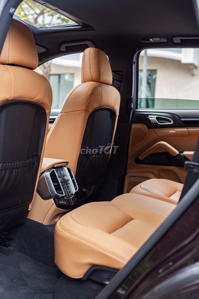 Porsche Cayenne 3.0 V6 Platinum 2017 Nâu. Mua bán Ô tô tại Thành phố Thủ Đức Tp Hồ Chí Minh được đăng bởi H2T Auto hình 20