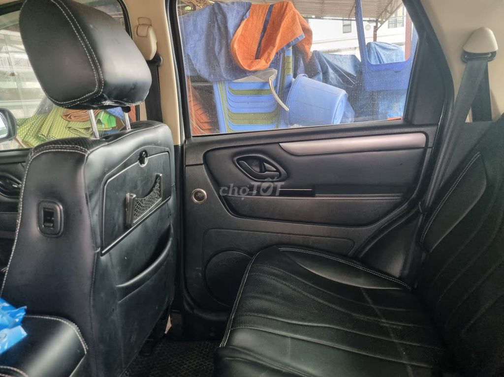 Ford Escape XLS 2010 - Xe gia đình gầm cao, máy êm. Mua bán Ô tô tại Huyện Thanh Trì Hà Nội được đăng bởi Xuan Tran hình 2