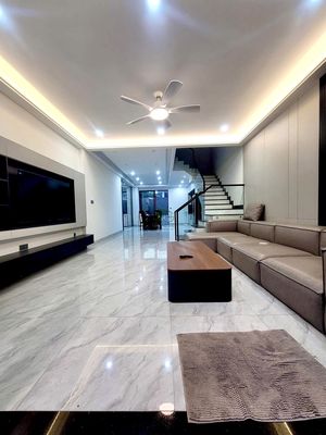 Rent · 3 bd · 100 м² · Thành phố Nha Trang, ул. Mỹ Gia