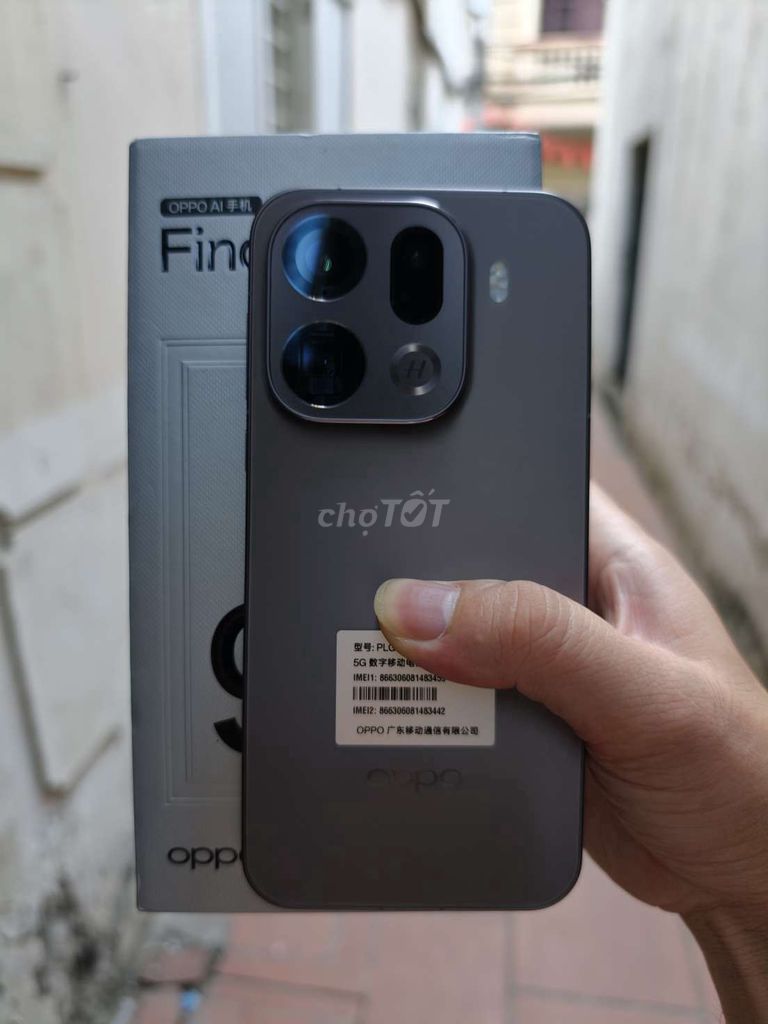 Oppo Find X9 Pro 12GB/256GB Đen. Mua bán Điện thoại tại Quận Thanh Xuân Hà Nội được đăng bởi Ha Thang hình 1