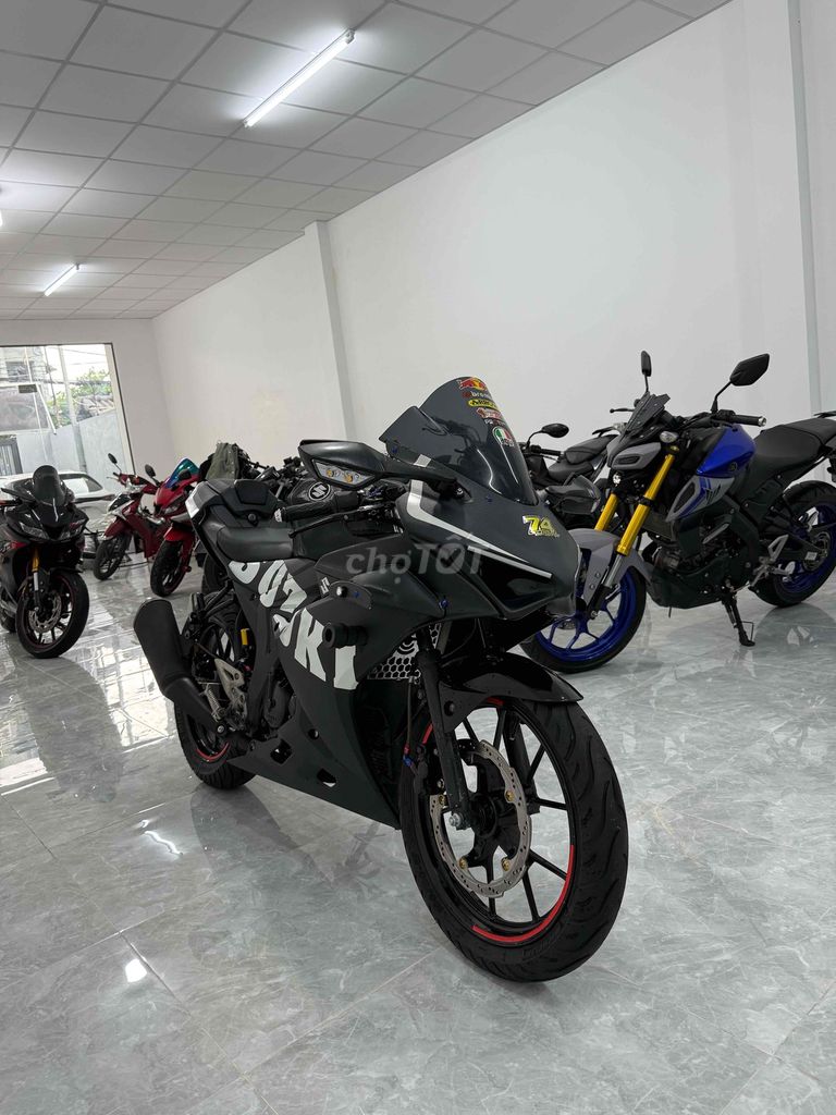 GSX R150 Độ Full bodykit. Mua bán Xe máy tại Thành phố Dĩ An Bình Dương được đăng bởi Xe máy Hùng Huyền hình 3