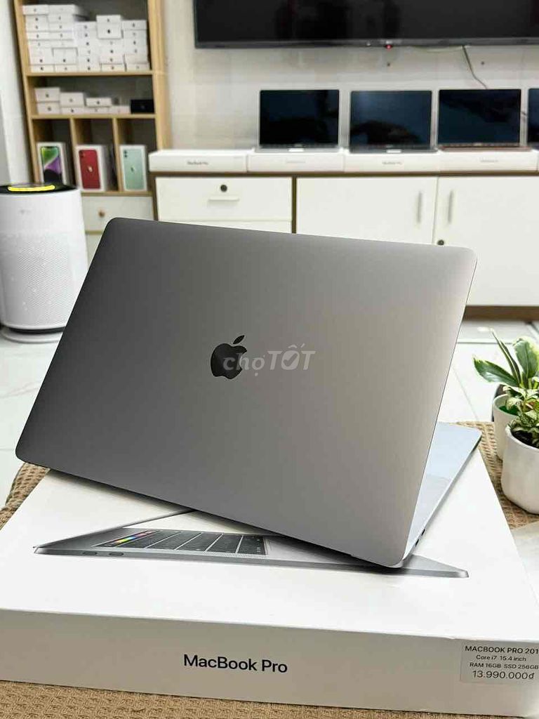 💻 MACBOOK Pro 2018 99% GRAY 15inch i7 | Ram 16 GB