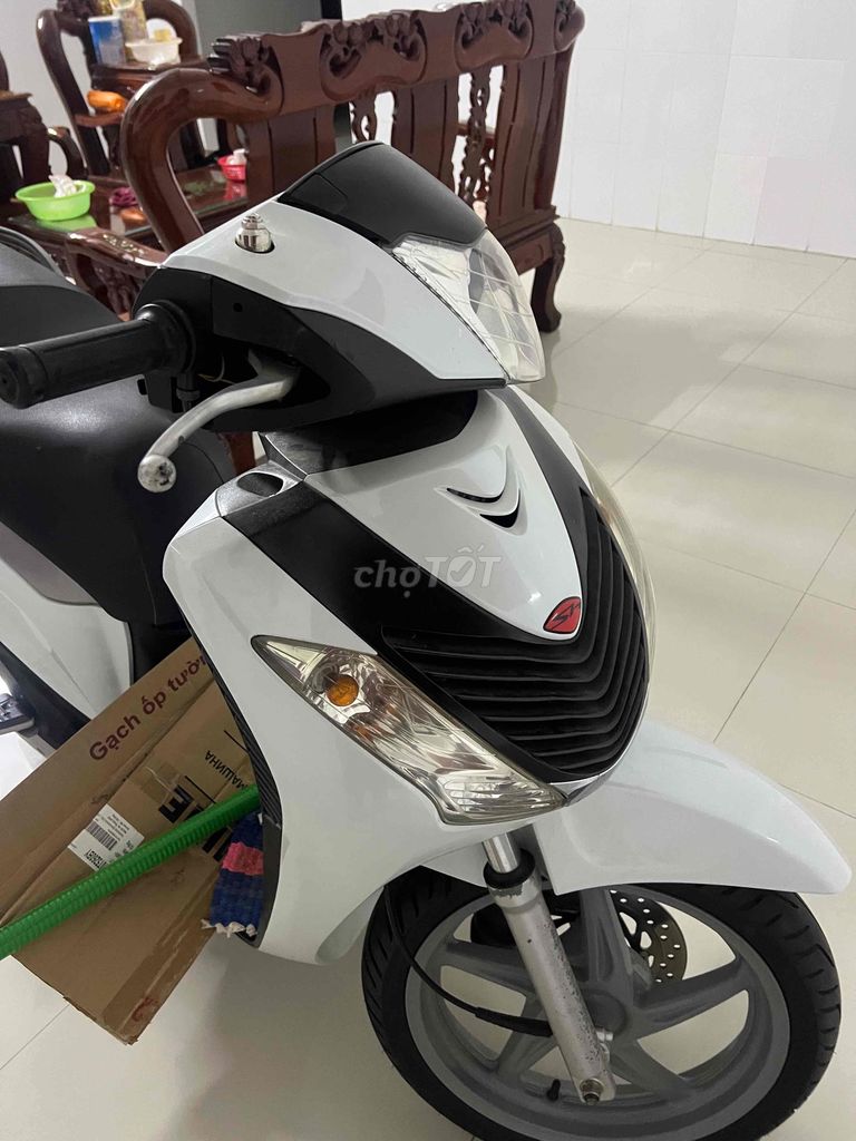 Sh ý 2010 nguyên zin (nồi nắp chao nguyen xin) 125. Mua bán Xe máy tại Huyện Cai Lậy Tiền Giang được đăng bởi le van vinh hình 2