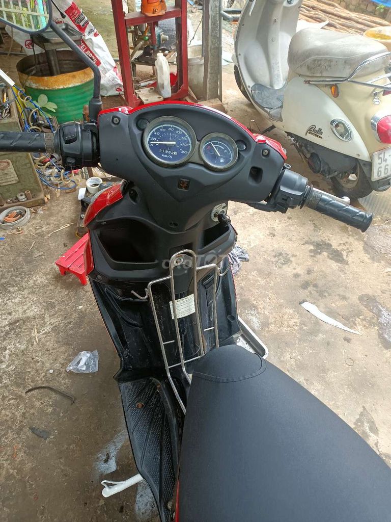 Xe tay ga Suzuki ko hao xăng. Mua bán Xe máy tại Huyện Phú Tân An Giang được đăng bởi mai van cảnh hình 2