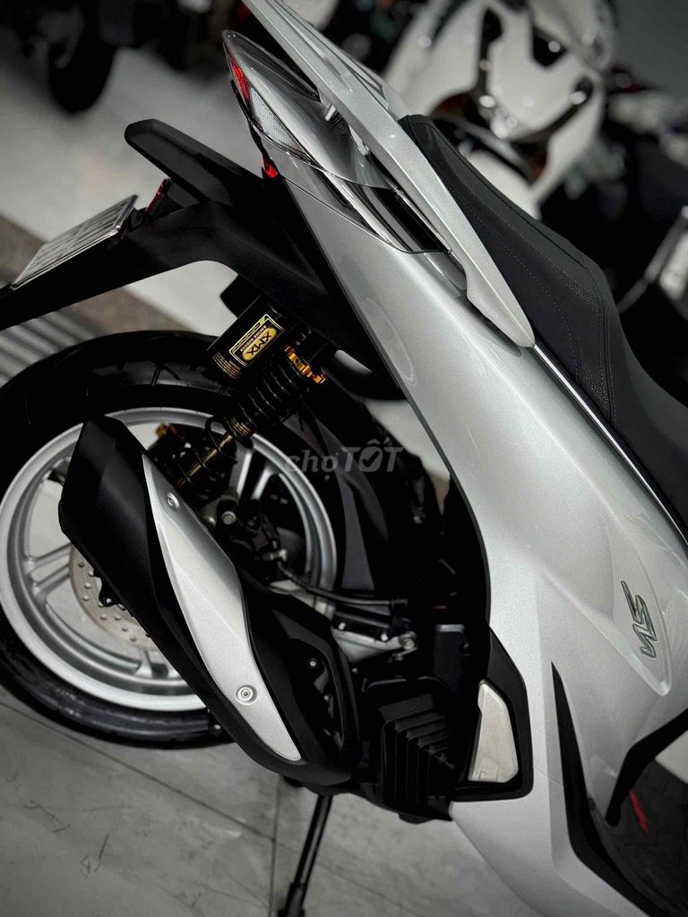 Sh125 2024 Odo8k Lướt chính chủ ký. Mua bán Xe máy tại Thị xã Phú Mỹ Bà Rịa - Vũng Tàu được đăng bởi Cửa Hàng Xe Máy Phú Mỹ hình 4