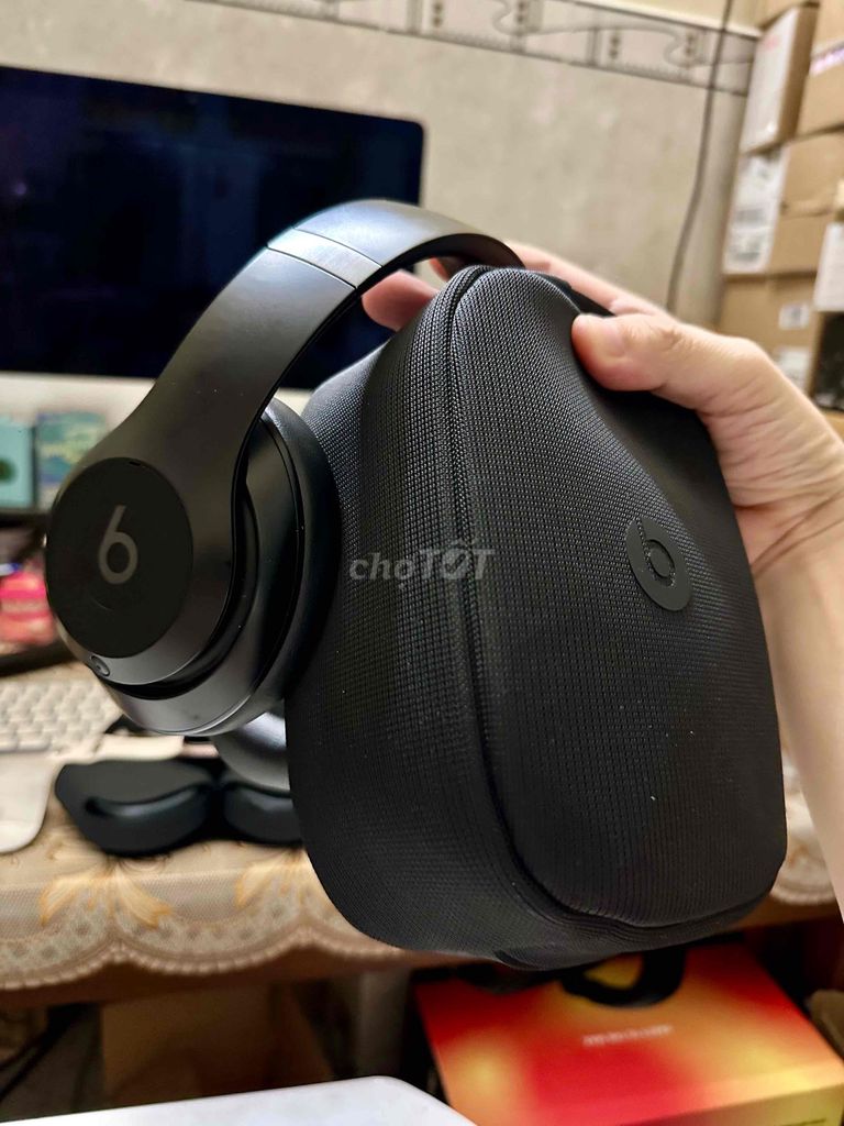 Tai nghe Beats Studio Pro giá tốt. Mua bán Tivi, Âm thanh tại Quận 4 Tp Hồ Chí Minh được đăng bởi Phạm Duy Luân hình 1