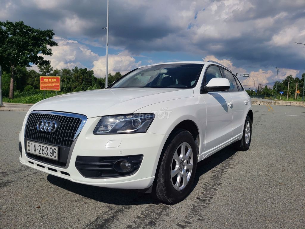 Audi Q5 2.0T Quattro 2011 - 116000 km. Mua bán Ô tô tại Quận 1 Tp Hồ Chí Minh được đăng bởi Hoàn Audi hình 4