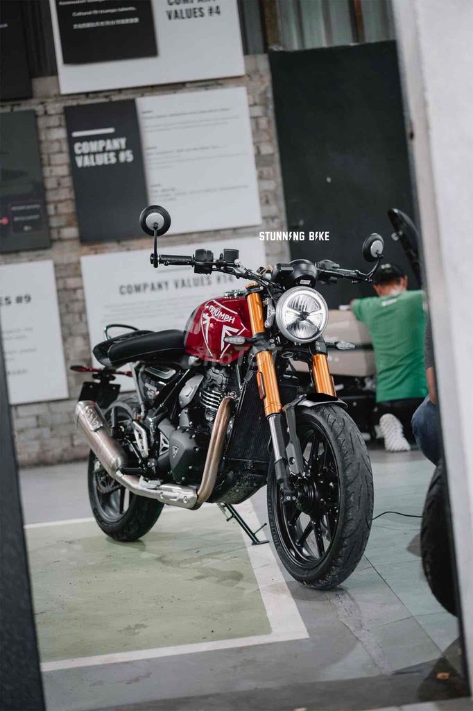 Triumph Speed 400 Đỏ/Đen. Mua bán Xe máy tại Thành phố Thủ Đức Tp Hồ Chí Minh được đăng bởi Tùng Nguyễn Triumph hình 2