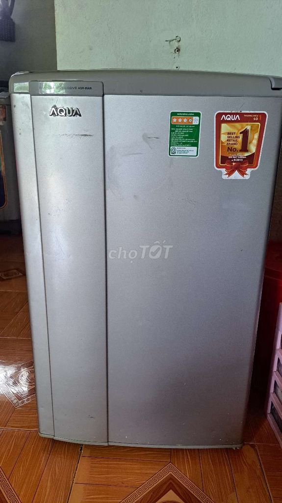 Tủ lạnh Aqua AQR-95AR 90 lít Bạc. Mua bán Tủ lạnh tại Huyện Cư M'gar Đắk Lắk được đăng bởi Thanh Nga hình 1