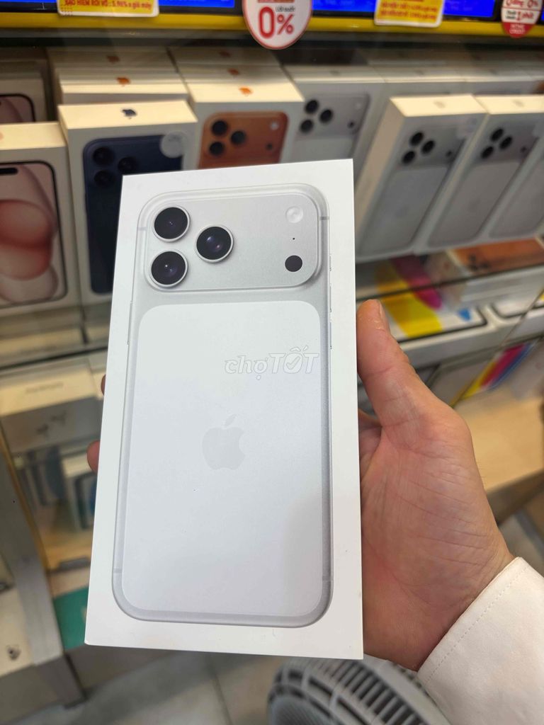 Apple iPhone 17 Pro Max 256GB Trắng TGDD. Mua bán Điện thoại tại Quận Liên Chiểu Đà Nẵng được đăng bởi Phuoc Pham hình 1
