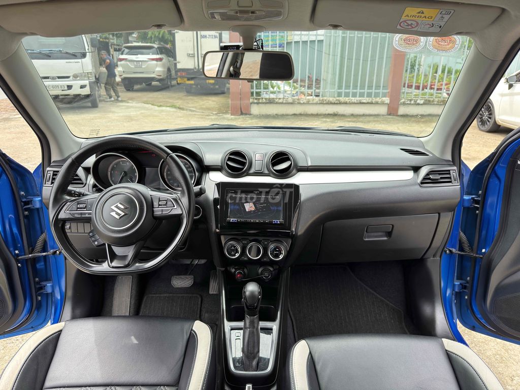 Suzuki Swift 2019 GLX 1.2 CVT  siêu mới full hãng. Mua bán Ô tô tại Quận 12 Tp Hồ Chí Minh được đăng bởi Mr Đức hình 12