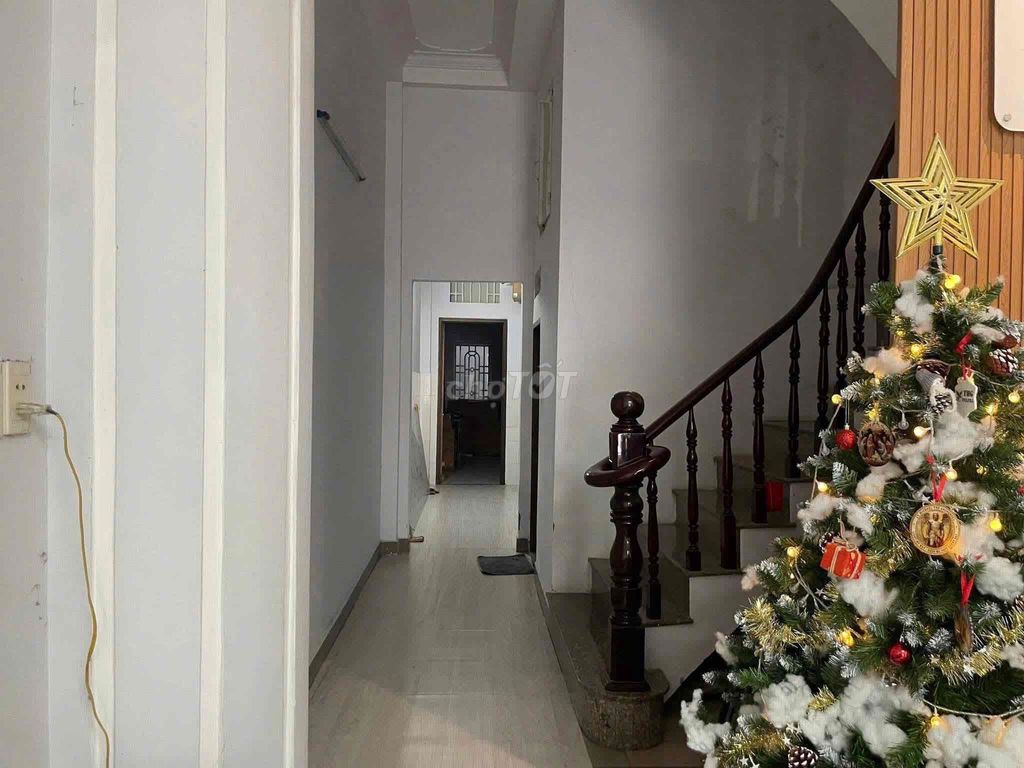 Дом 4х25м, 1 этаж, 4 сп., фасад ул. ДС11, Тай Тхань, рядом с Aeon Tan Phu