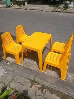 Bàn ghế trà chanh ăn vặt , sẵn ship ngay ạ. Mua bán Bàn ghế tại Quận Hải Châu Đà Nẵng được đăng bởi UY TÍN