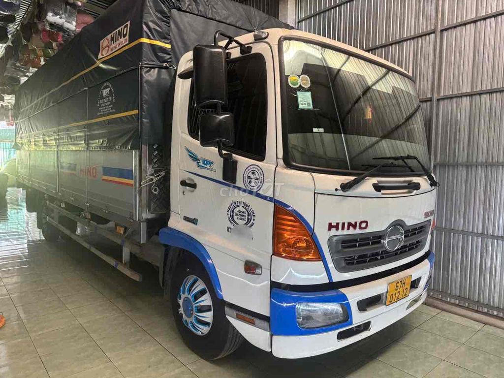 BÁN HINO FC 6T2 DÀI 7M2 2021 THÙNG NHÔM NHƯ MỚI