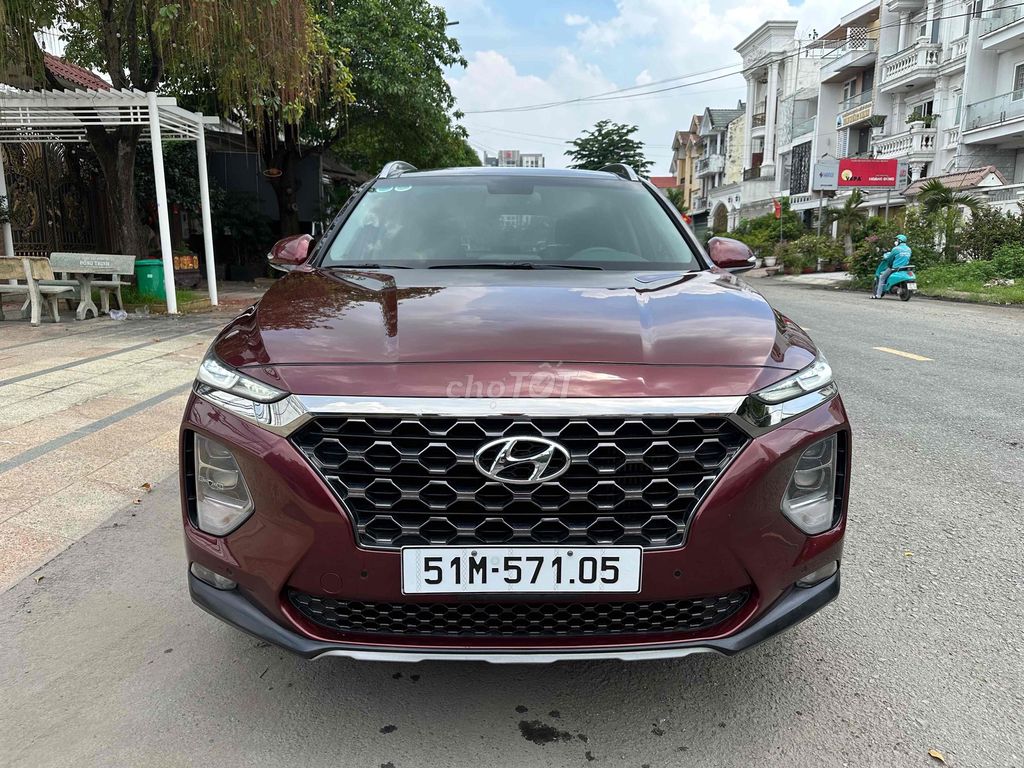 Hyundai Santa Fe 2019 máy dầu chính chủ. Mua bán Ô tô tại Huyện Củ Chi Tp Hồ Chí Minh được đăng bởi Diễm Phúc hình 1