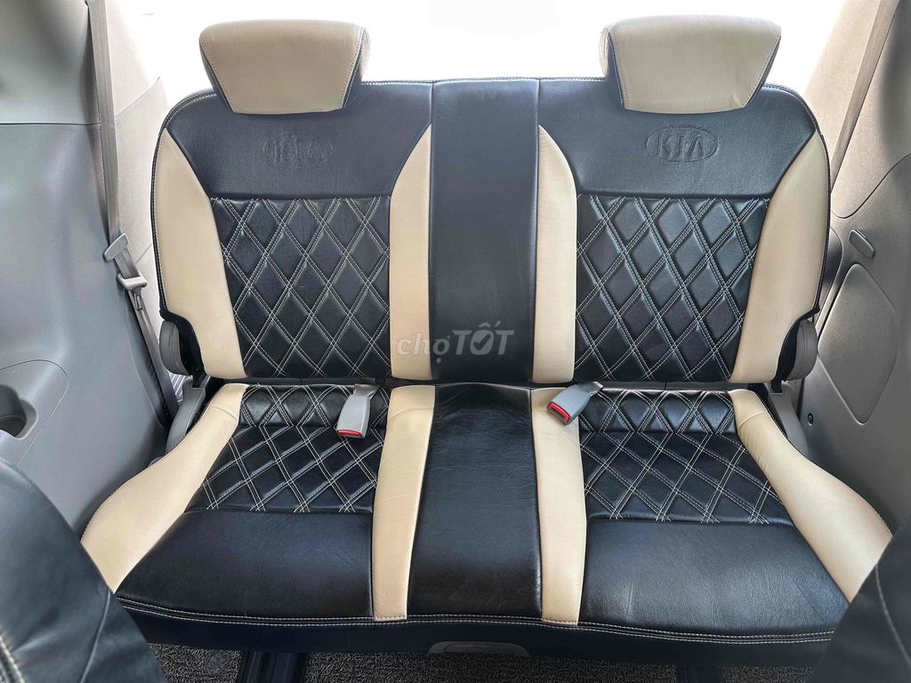 Kia Carnival 2010 - 155 km đời 2010 fom mới xe đẹp. Mua bán Ô tô tại Quận 8 Tp Hồ Chí Minh được đăng bởi Nguyễn Văn Tâm hình 10