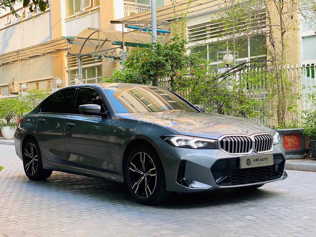 BMW 320i M Sport 2024 - 15000 km. Mua bán Ô tô tại Quận Thanh Xuân Hà Nội được đăng bởi Trần Trí Cường hình 3