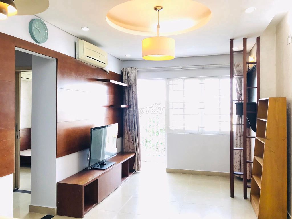 Cho thuê Căn Hộ 155 Nguyễn Chí Thanh Q.5, Dt : 67 m2, 2PN,. 11.5 tr/th