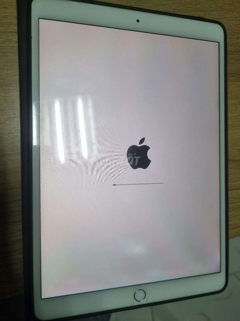Apple iPad Air 3 64GB Bạc. Mua bán Máy tính bảng tại Quận Tân Bình Tp Hồ Chí Minh được đăng bởi Hoàng Hảo hình 1