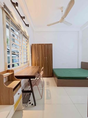 Room 20 m² · Đường Nguyễn Văn Nguyễn