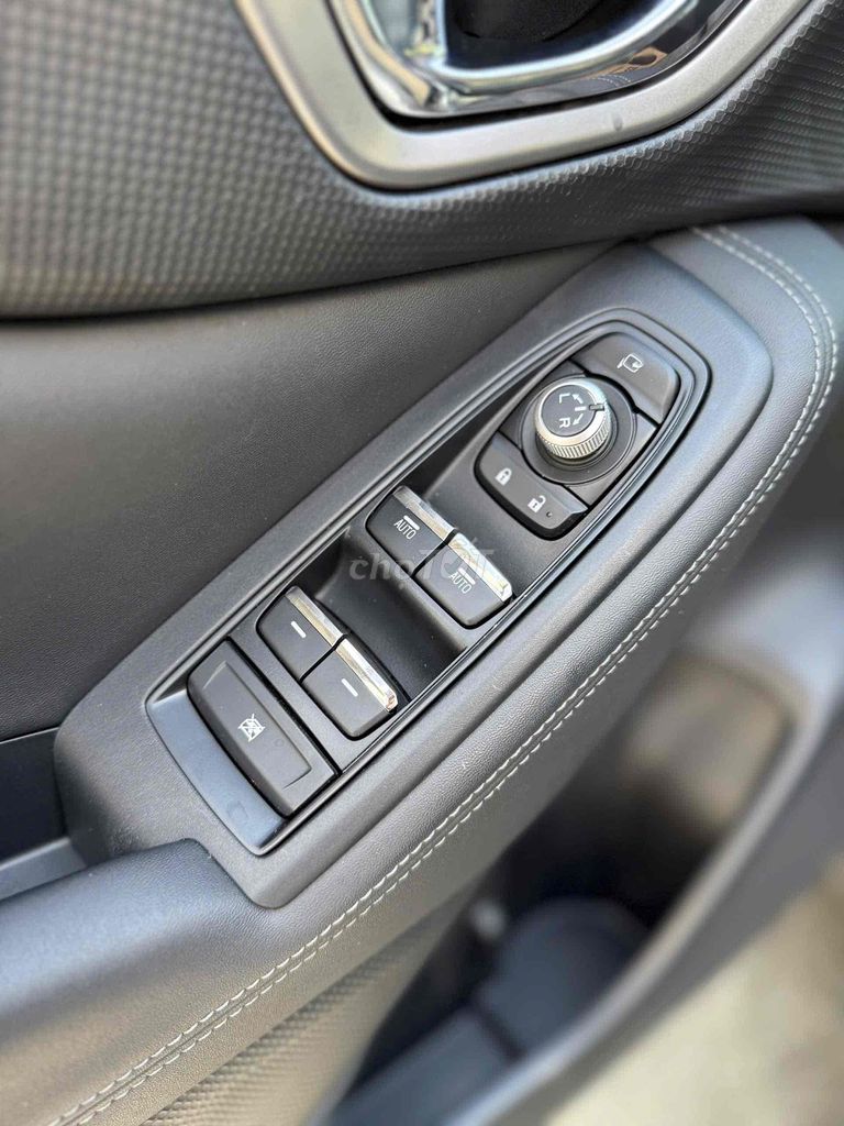 Subaru Forester 2.0 iL ES chuẩn. Mua bán Ô tô tại Thành phố Thủ Đức Tp Hồ Chí Minh được đăng bởi DIAMOND CARS SG hình 4