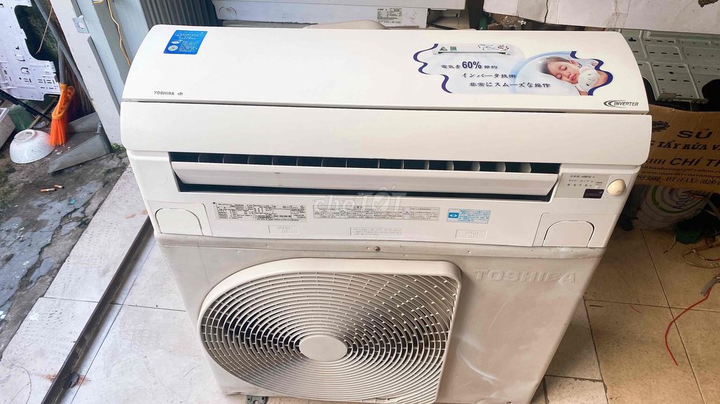 toshiba nội địa 2.5hp inveter zin chạy oke máy đep