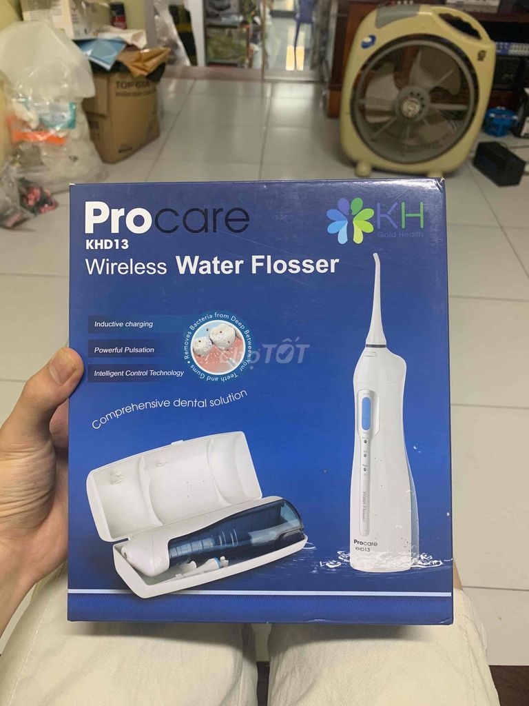 Máy tăm nước Procare KHD13 Trắng Sạc cảm ứng. Mua bán Thiết bị vệ sinh, nhà tắm tại Quận Hai Bà Trưng Hà Nội được đăng bởi Vương Khoa hình 1