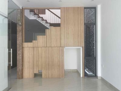 Аренда · 4 комн. · 100 м² · Quận Cẩm Lệ, ул. phan Văn Trị