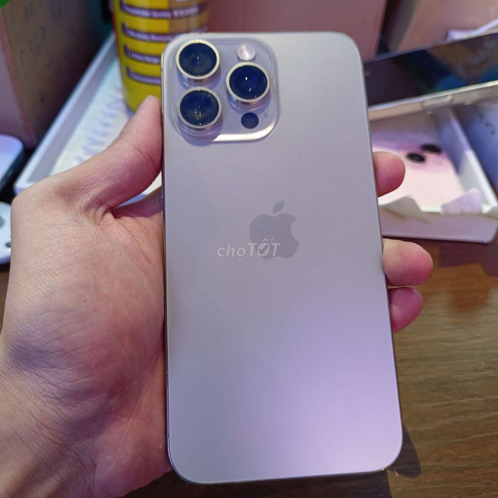 Apple iPhone 15 Pro Max 256GB Tự nhiên. Mua bán Điện thoại tại Quận Ninh Kiều Cần Thơ được đăng bởi IPHONE LIKE NEW or THANH LÝ hình 1