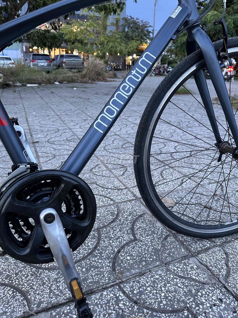 Xe đạp Giant Momentum Z3 bánh 700c nhật bãi. Mua bán Xe đạp tại Quận Ninh Kiều Cần Thơ được đăng bởi Kien hình 3