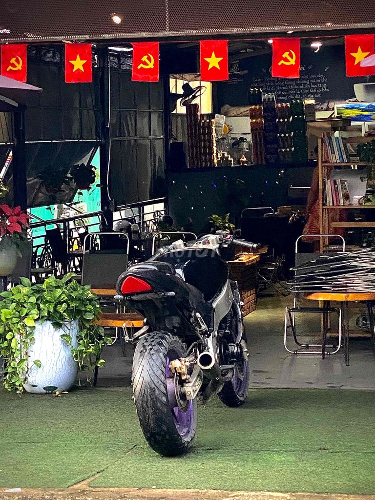 fz4 em bán con này giá bèo nhèo cho anh em về dọn. Mua bán Xe máy tại Quận 12 Tp Hồ Chí Minh được đăng bởi Monkey hình 2