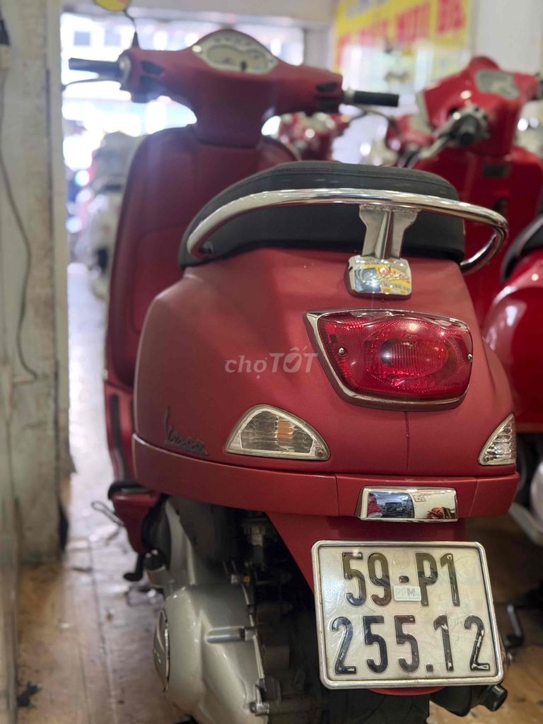 Piaggio Vespa LX125ie Đời 2012 . BSTP. Mua bán Xe máy tại Quận Phú Nhuận Tp Hồ Chí Minh được đăng bởi Ngọc Huy hình 4