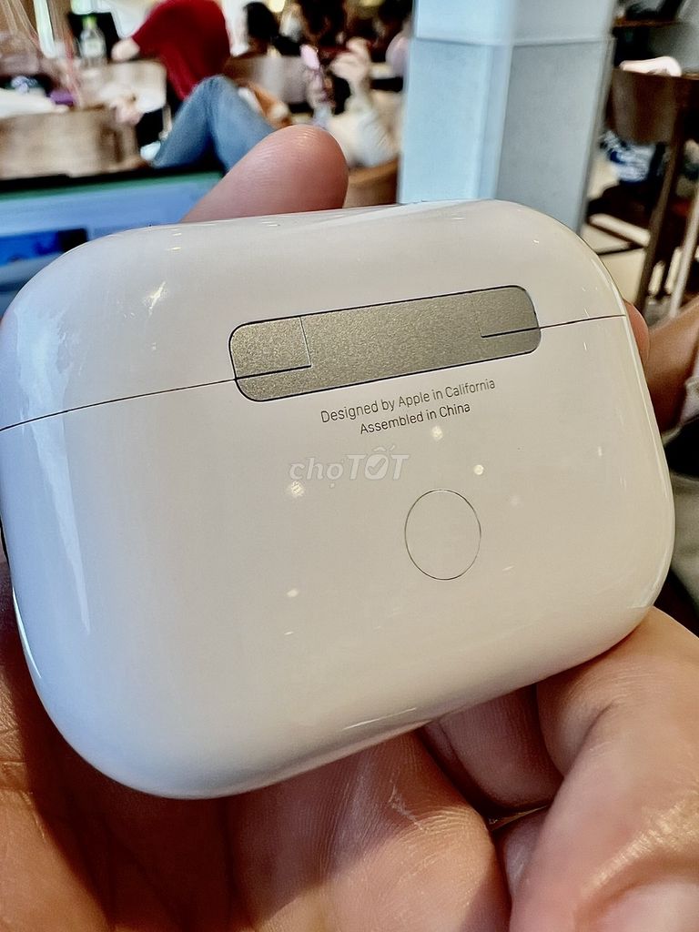 Airpods pro 2 dùng đúng 2 lần mua ở Hoàng Hà