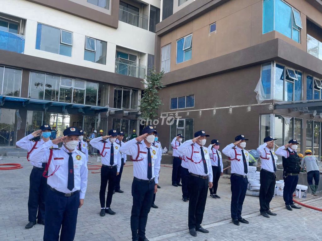 TUYỂN NHÂN VIÊN BẢO VỆ KHU VỰC BÌNH DƯƠNG. Việc làm tại Thành phố Thủ Dầu Một Bình Dương được đăng bởi Hòa hình 2