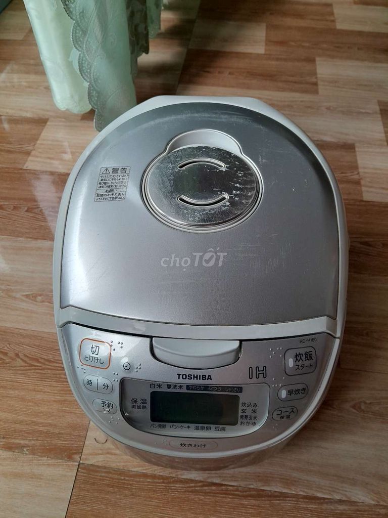 Nồi cơm điện Toshiba RC-10VSG 1.0 lít. Mua bán Bếp, lò, đồ điện nhà bếp tại Huyện Xuân Lộc Đồng Nai được đăng bởi Quoc hình 1