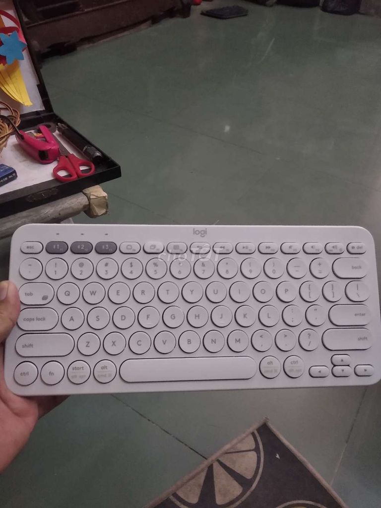 Bàn phím Logitech Pebble Keys 2 K380,có đổi có sip. Mua bán Phụ kiện (Màn hình, Chuột...) tại Quận Ninh Kiều Cần Thơ được đăng bởi Shop Tứ Quí hình 1