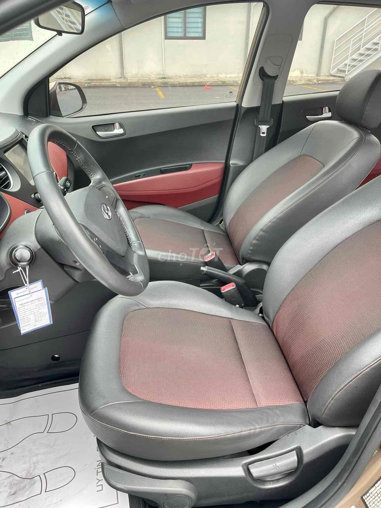 Hyundai Grand i10 2021 Nâu Tự động 50000km