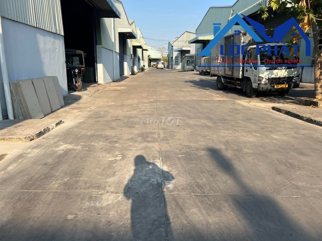 Cho thuê xưởng 2.200m2 giá 80 triệu gần KCN Thạnh Phú-Biên Hòa-ĐN