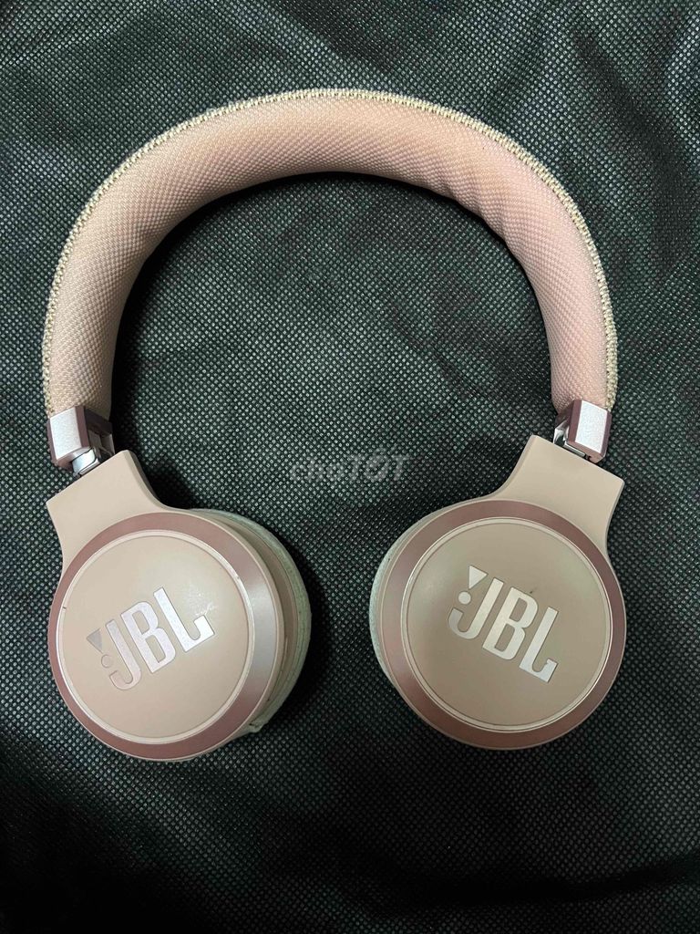 Tai nghe JBL 460NC Hồng. Mua bán Tivi, Âm thanh tại Thành phố Thủ Đức Tp Hồ Chí Minh được đăng bởi Pham bang hình 1