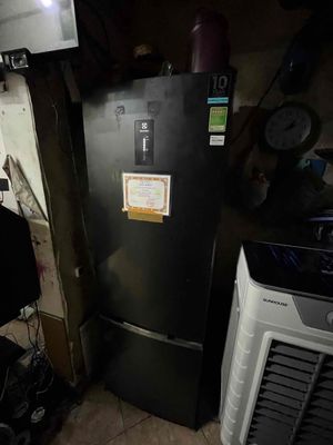 tủ lạnh elextrolux 350l EBE3500B inverter. Mua bán Tủ lạnh tại Quận 5 Tp Hồ Chí Minh được đăng bởi Nguyễn Minh hiếu