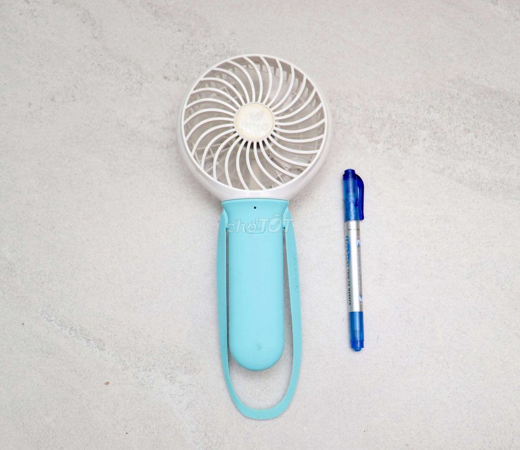 Quạt sạc cầm tay của Hàn xuất Nhật. Mua bán Quạt tại Quận 6 Tp Hồ Chí Minh được đăng bởi Anh 8399 hình 1