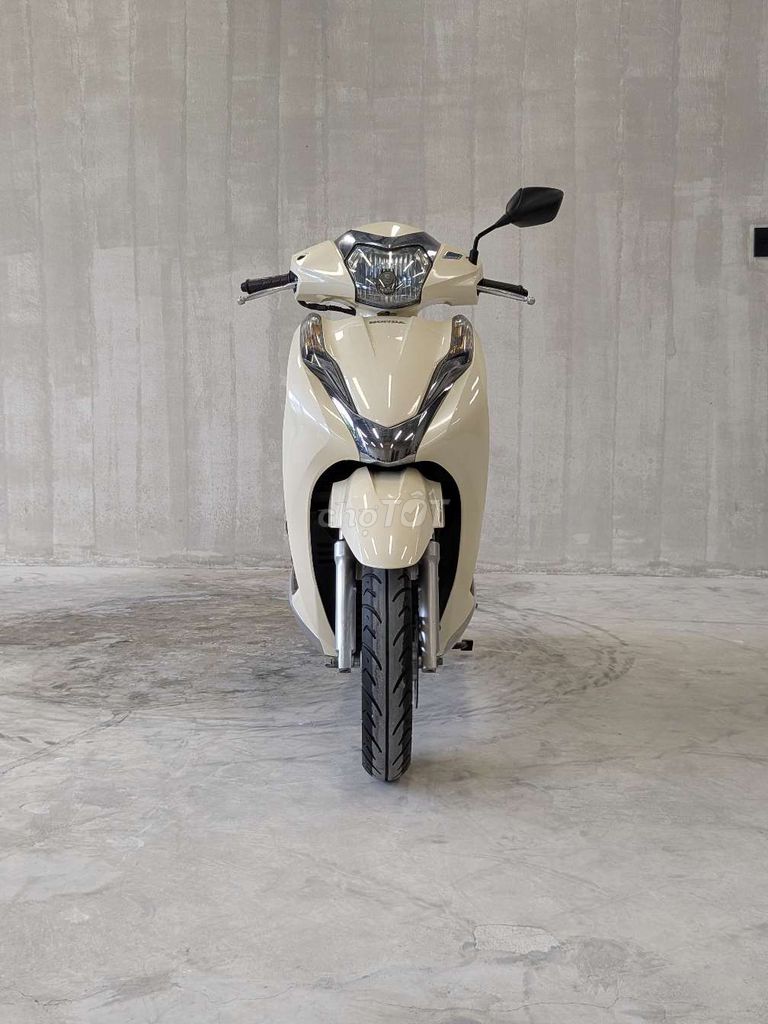 Honda Lead 2018 ngoại hình đẹp - máy êm. Mua bán Xe máy tại Thành phố Thủ Đức Tp Hồ Chí Minh được đăng bởi iMotorbike Khang hình 6