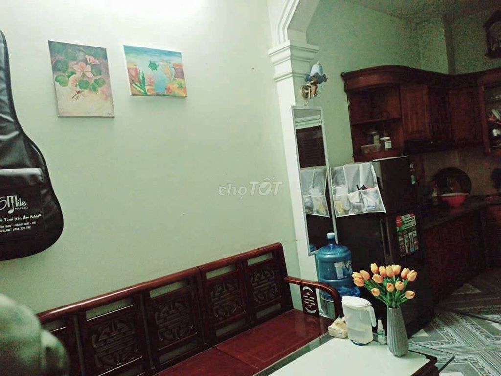 Cho thuê nhà yên tĩnh sạch sẽ