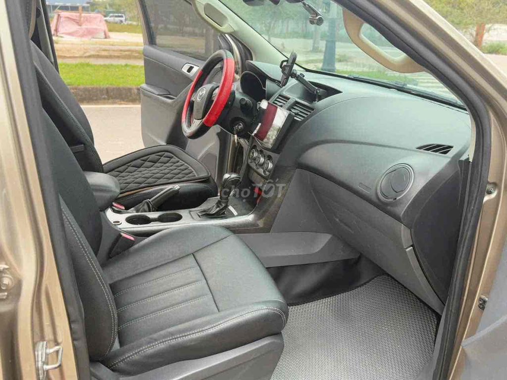 Mazda BT50 2015 Tự động Vàng cát. Mua bán Ô tô tại Quận 12 Tp Hồ Chí Minh được đăng bởi TRƯƠNG CHÍ LÂM hình 5